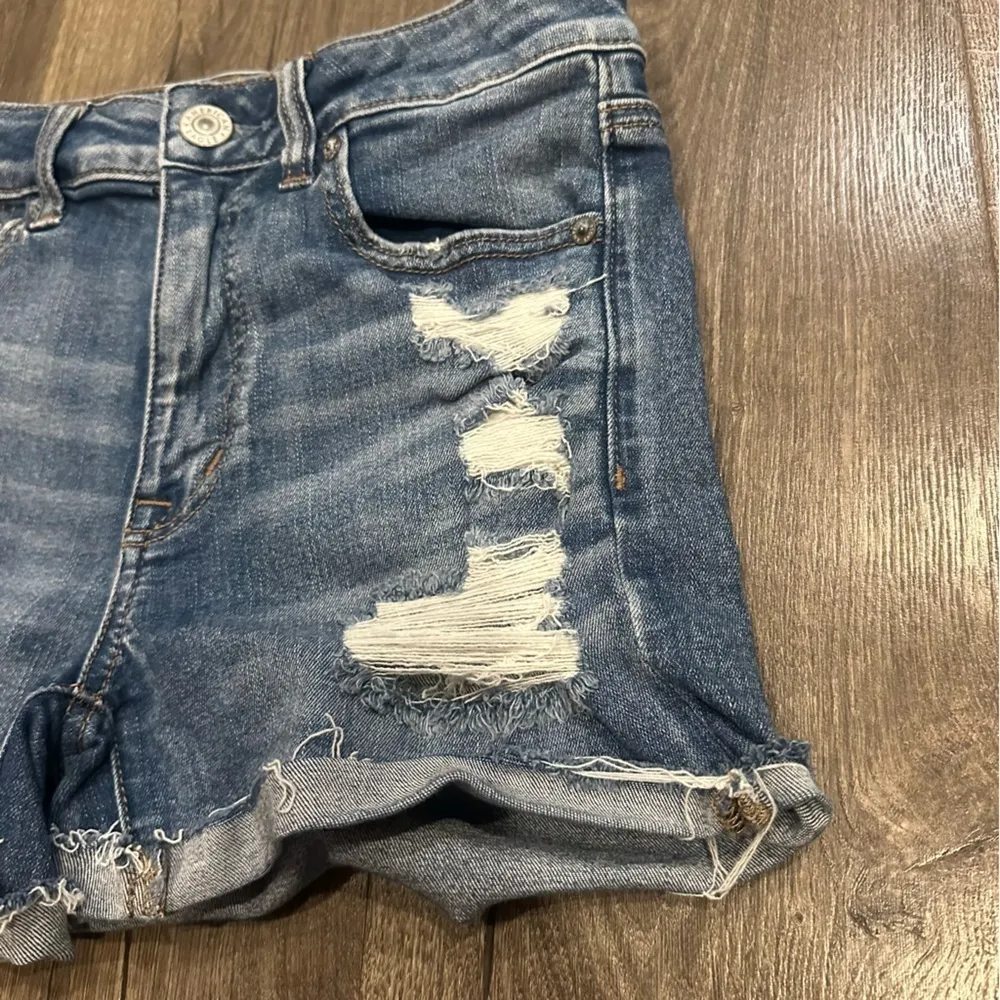 American Eagle Denim Jean Shorts Women's Next Level Stretch Hi Rise Shorty Sz 6 - Image 3