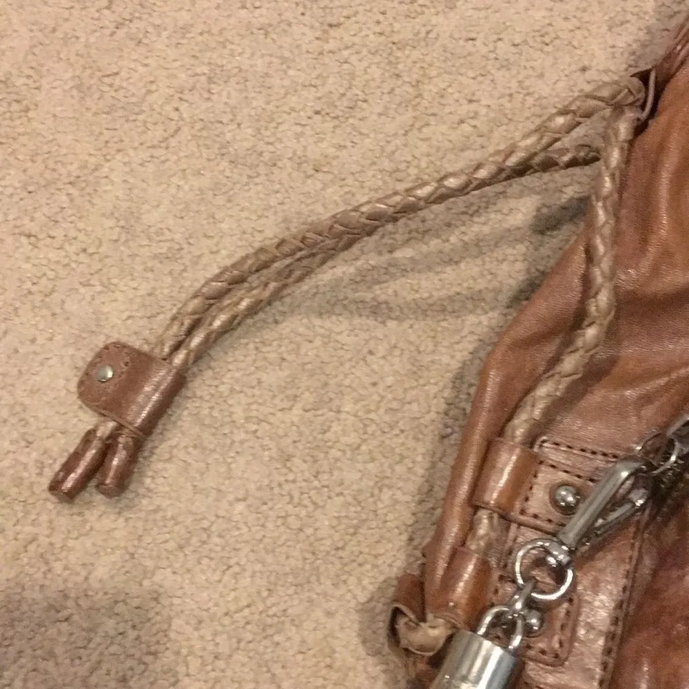 BOTKIER Distressed Brown Leather Shoulder Bag - Image 4