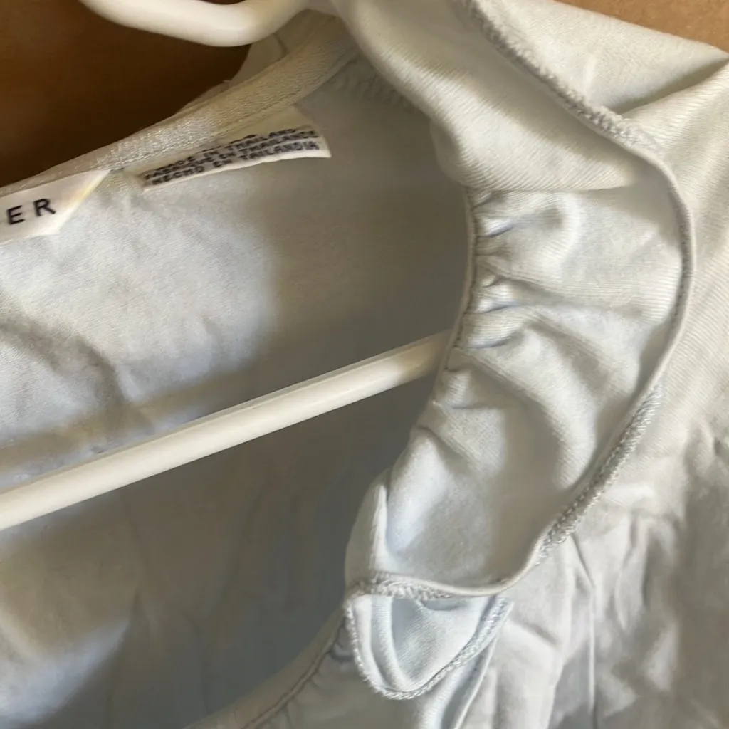 FINAL MARKDOWN Tommy Hilfiger top xl - Image 2