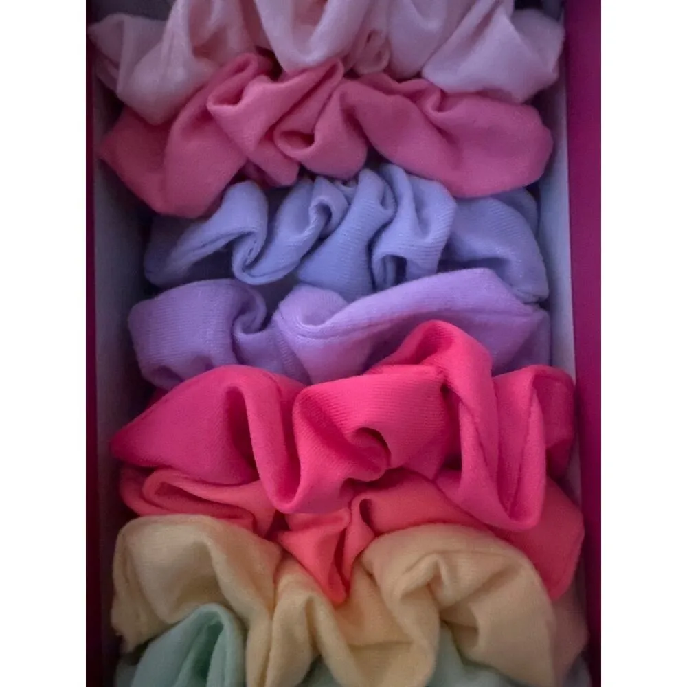 12 Brand New Scrunchies Rainbow Set in Be Merry Be Bright Be You Christmas Box Pink - Image 3