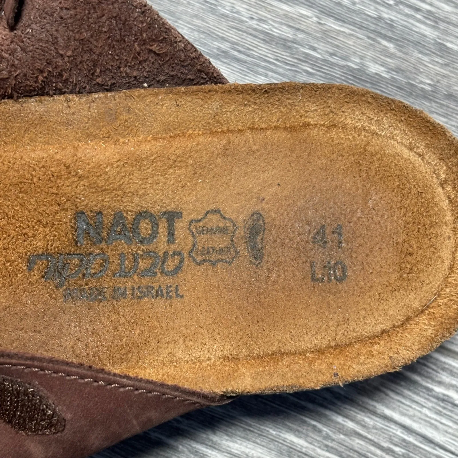 Women's Naot Brown Leather Embellished Slide On Sandal EU 41 Women's 10 - Image 6