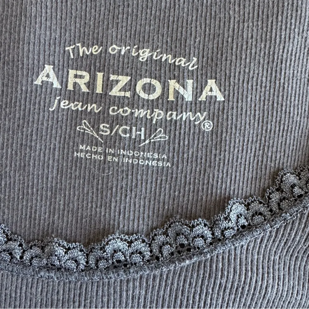 Arizona Top Juniors Small Y2K Cami Lace Trim Gothic Gray Lace Trim Tank Feminine - Image 10