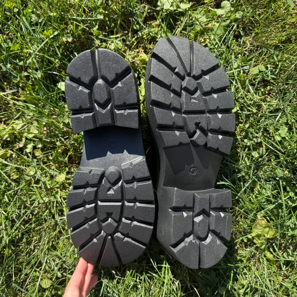 NWOB Platform Mary Janes Black Size 9 - Image 4