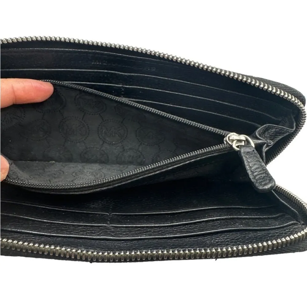 Michael Kors Black Zip Around Wallet - Image 6