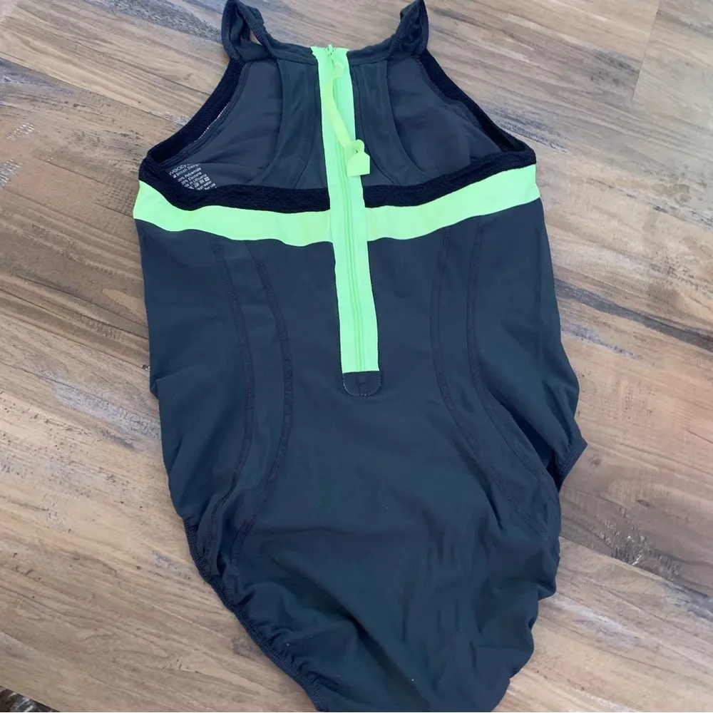 Sweaty Betty Swimwear Swimsuit Size s small - Image 3