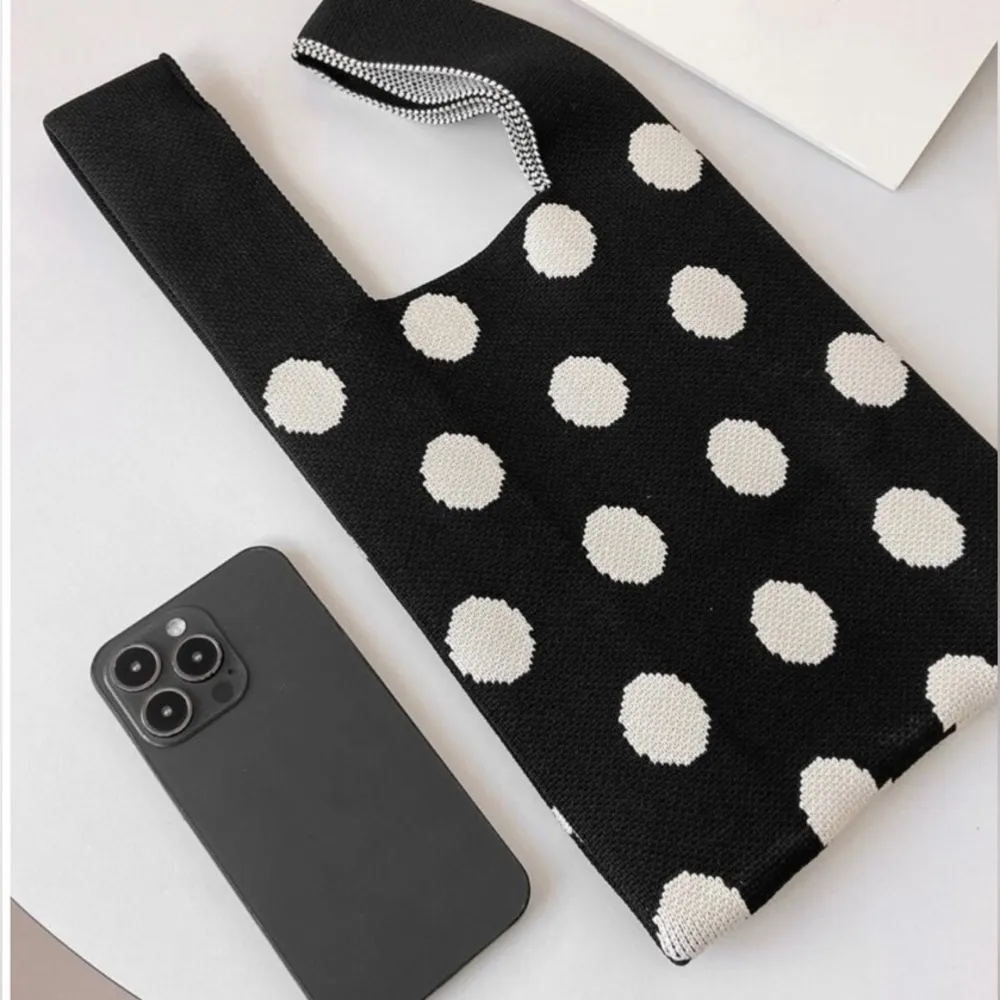Mini Polka Dot Pattern Knit Bag - Image 3