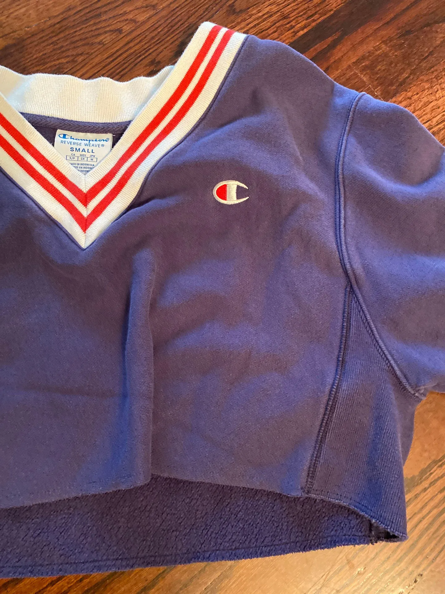 VINTAGE Cropped crewneck  - Image 2