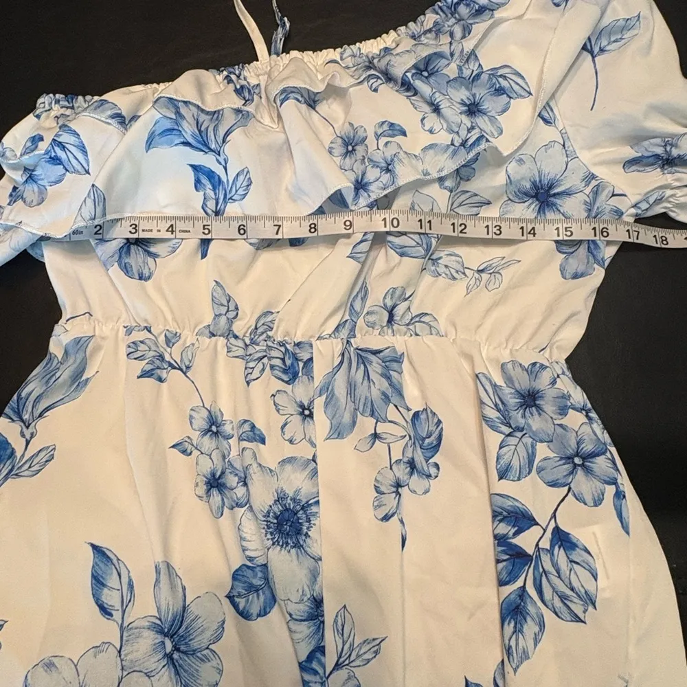 SHEIN Blue and White Asymmetrical Ruffled Romper - Image 9