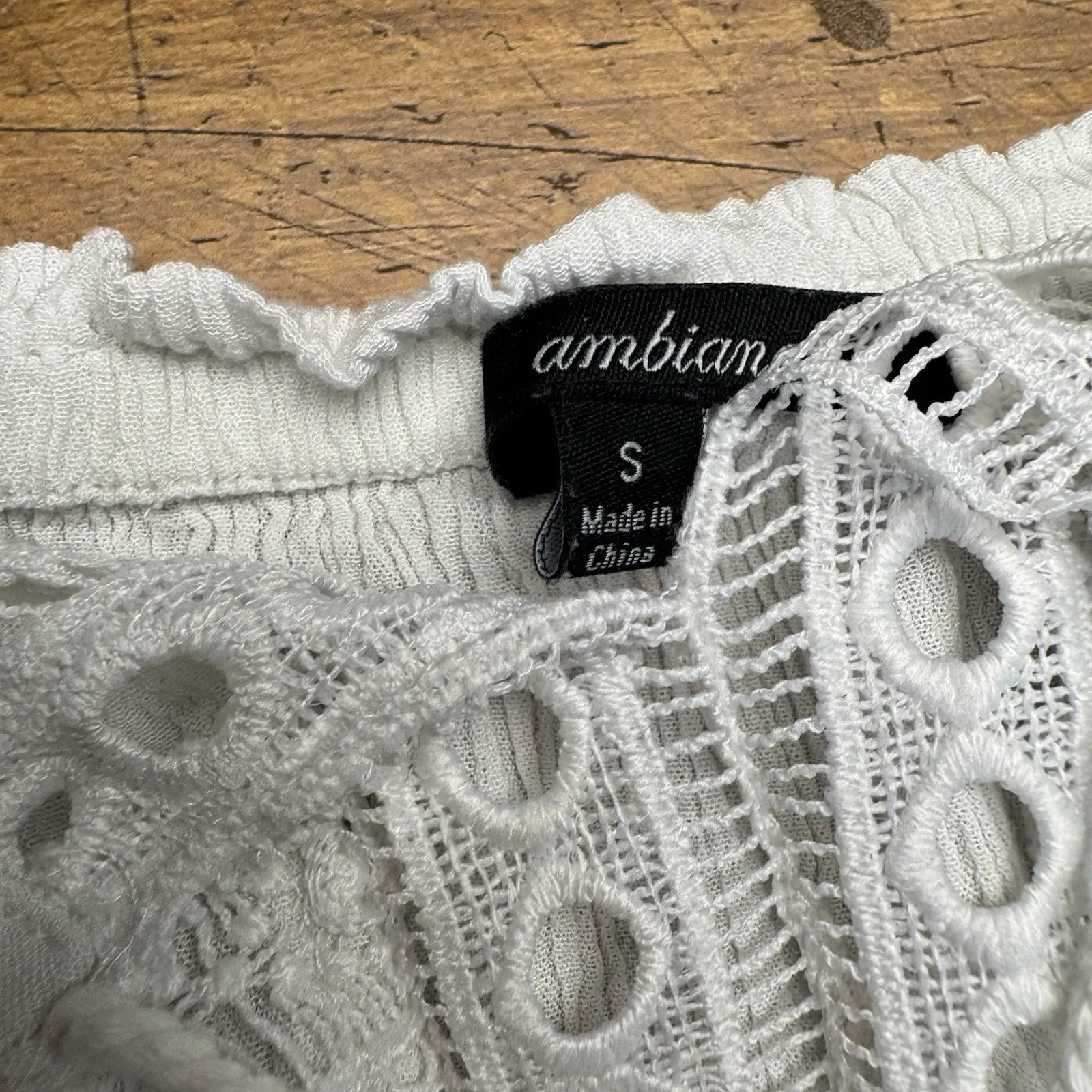 Ambiance Flowy Crochet Accents Top Short Sleeve Boho Festival Blouse Size S‎ - Image 3