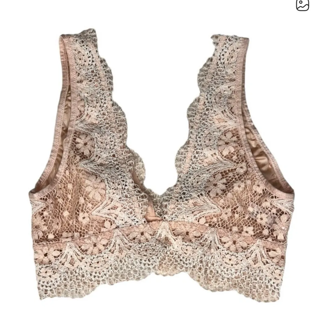 Victoria’s Secret Nude Lace Bralette Size S Sexy Plunge Scalloped Edge - Image 5