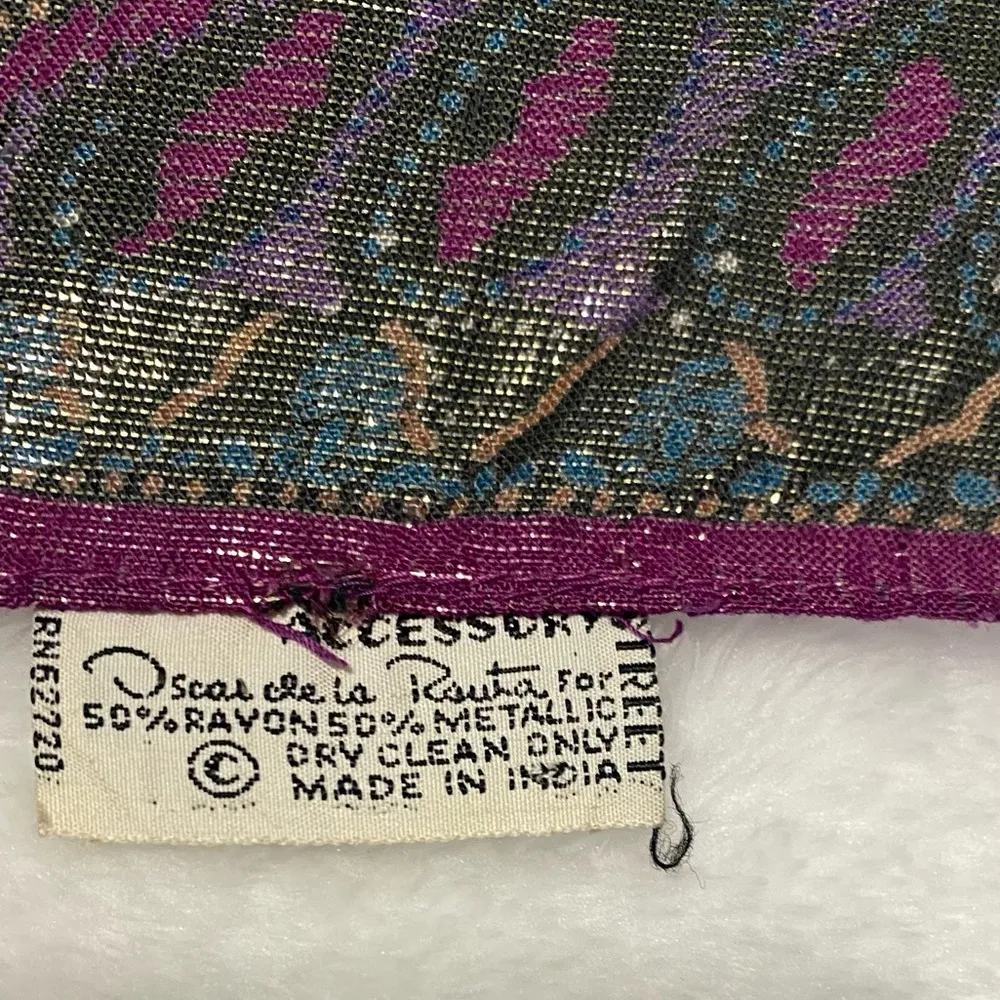Oscar De La Renta Scarf made in India. Multi Colored with metallic threading - Image 3