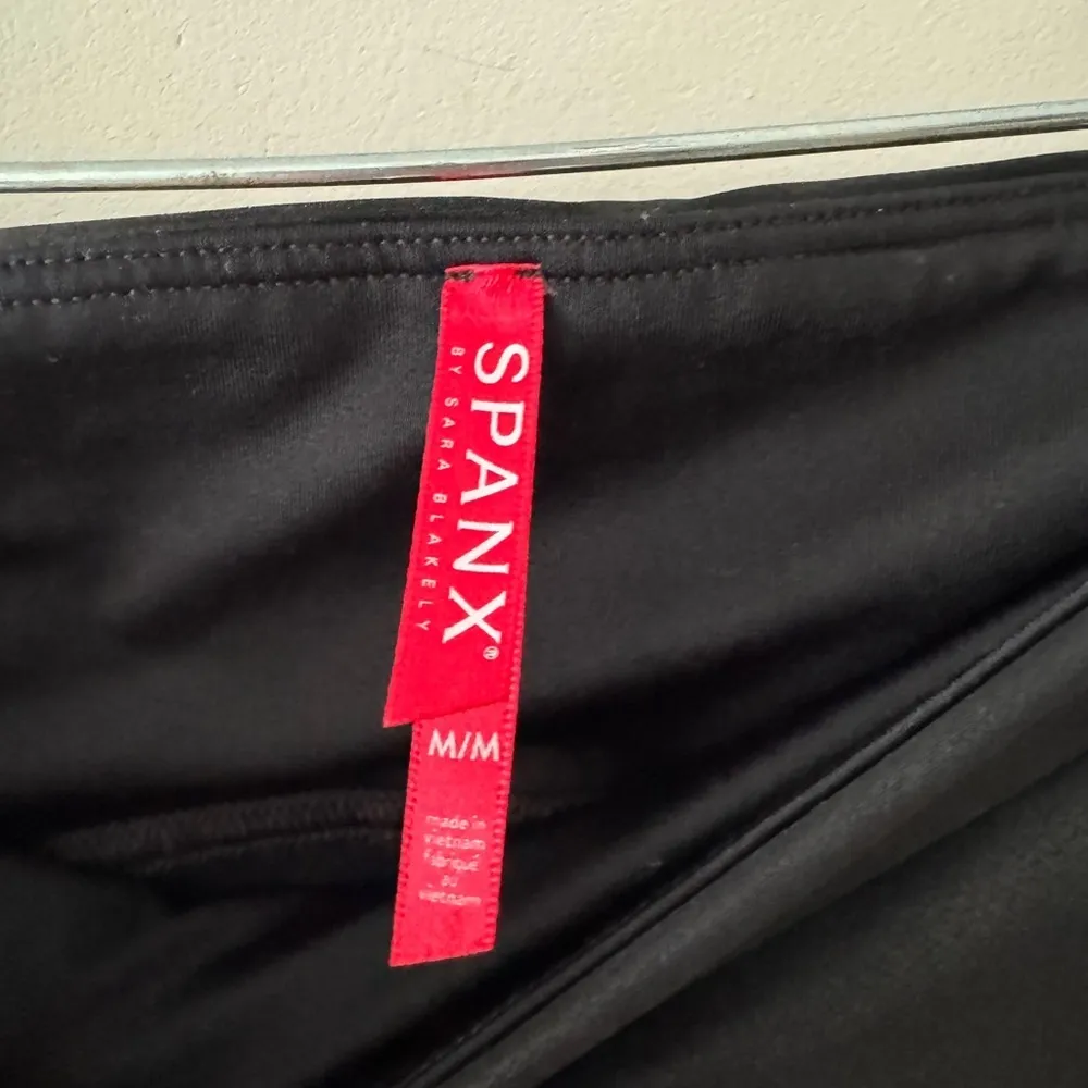 SPANX Black Faux Leather Leggings Size Medium - Image 7