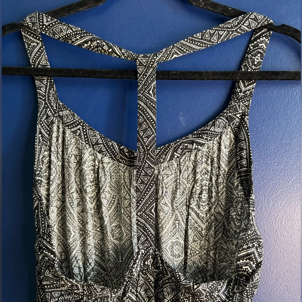 Forever 21 Black and White Patterned Pleated Halter Sundress - Image 3