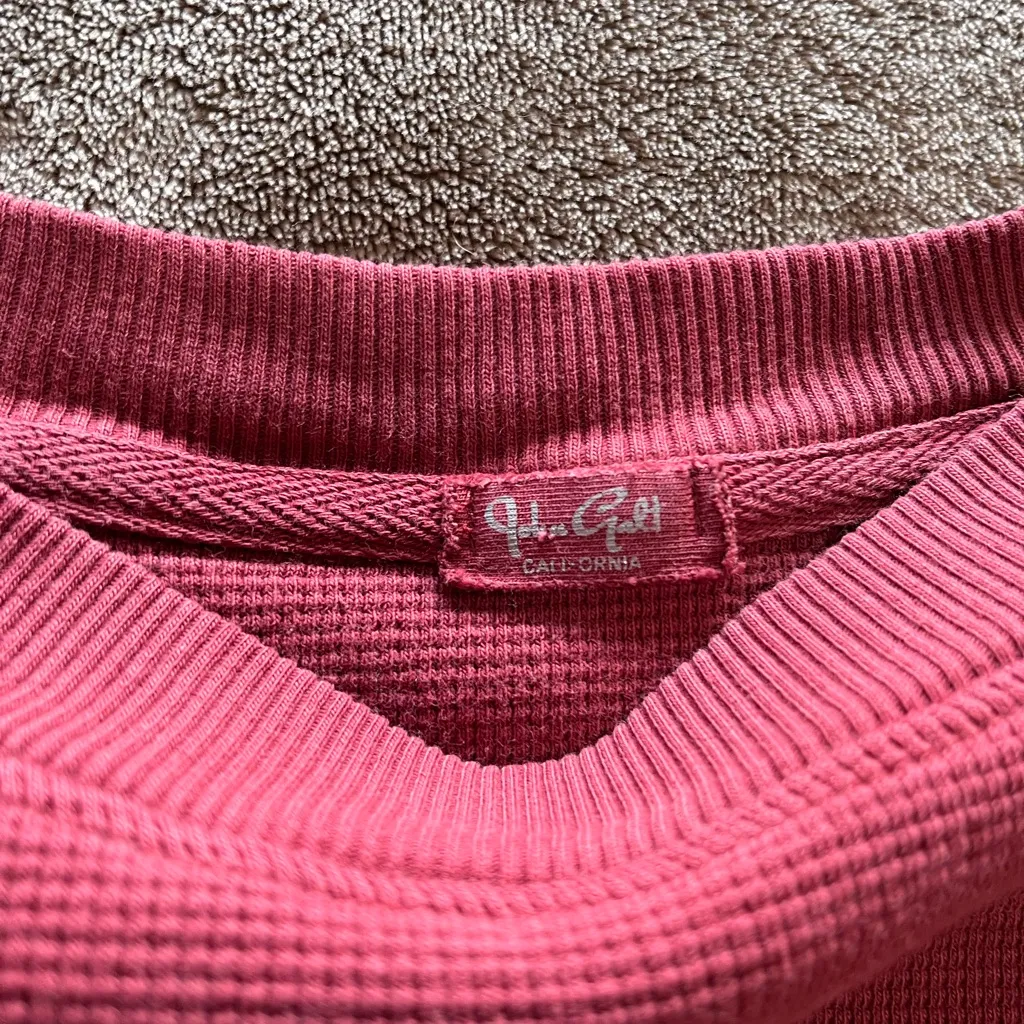 BRANDY MELVILLE John GALT Burgundy Pullover Thermal Shirt One Size EUC - Image 3