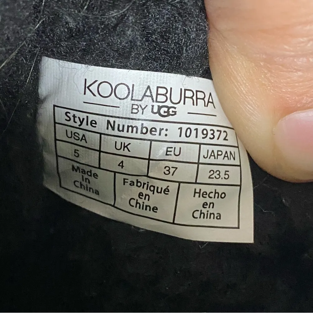 Koolaburra By Ugg Victoria  Style 1019372 Black Boots, US 5-Side Bows - Image 9