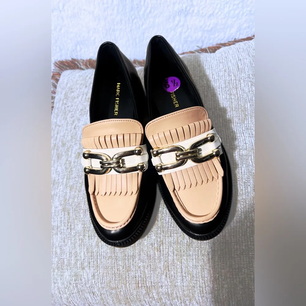 Marc Fisher Black, Cream, and Tan Loafers with Gold Detail - Image 5