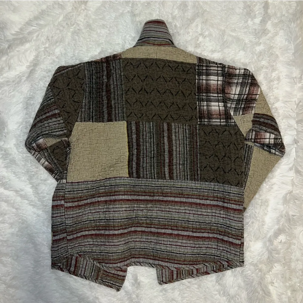 Vintage Quilted Patchwork Earth Toned / Neutral Button Up Jacket/Cardigan Medium - Image 3