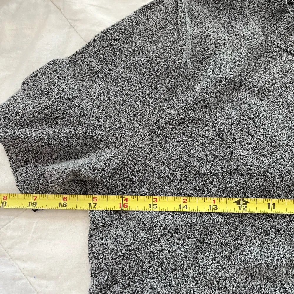 Ann Taylor Factory short sleeve blouse - Image 3