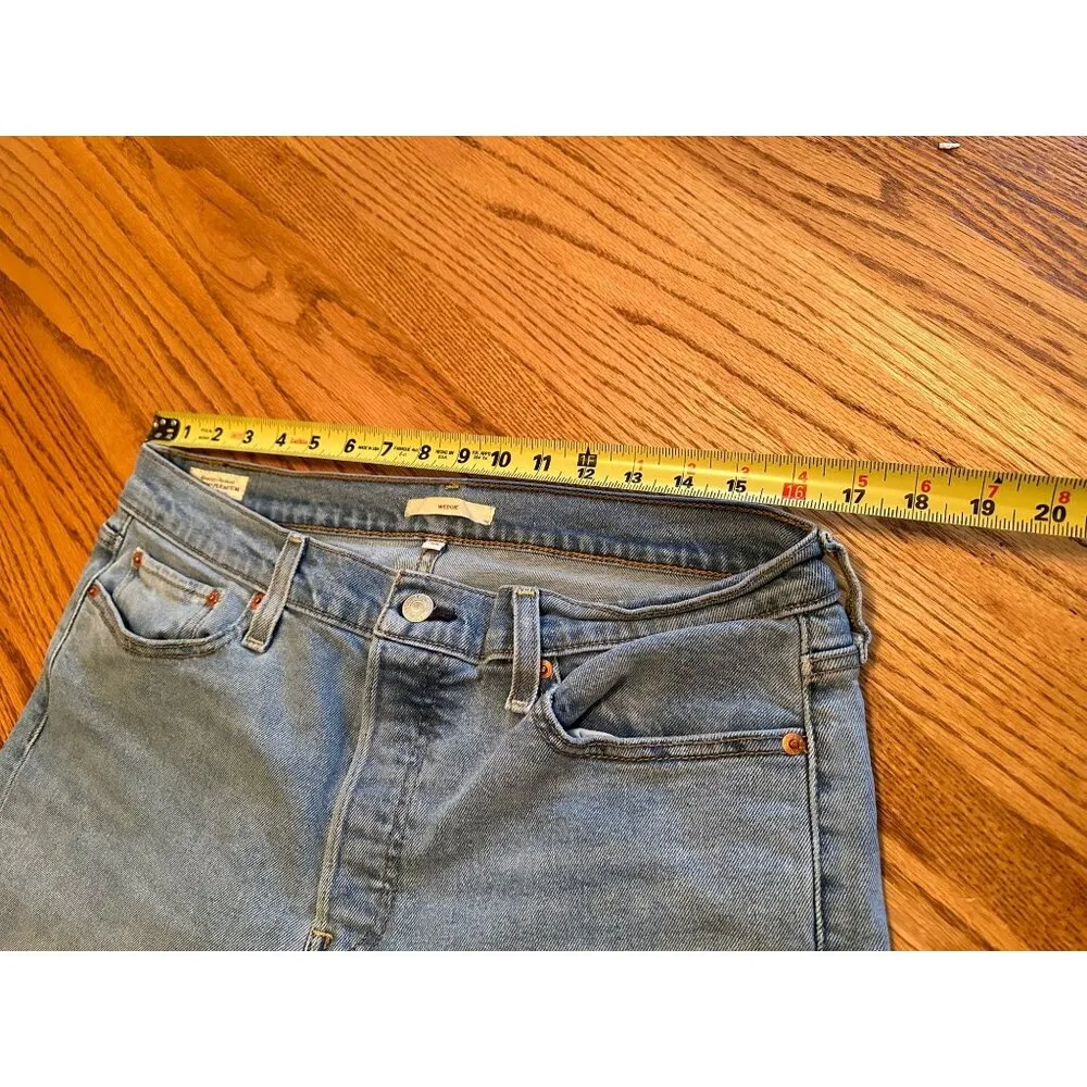 Levis Wedgie Fit Womens High-Rise Straight Leg Jeans Size 32 Light Blue Denim - Image 8