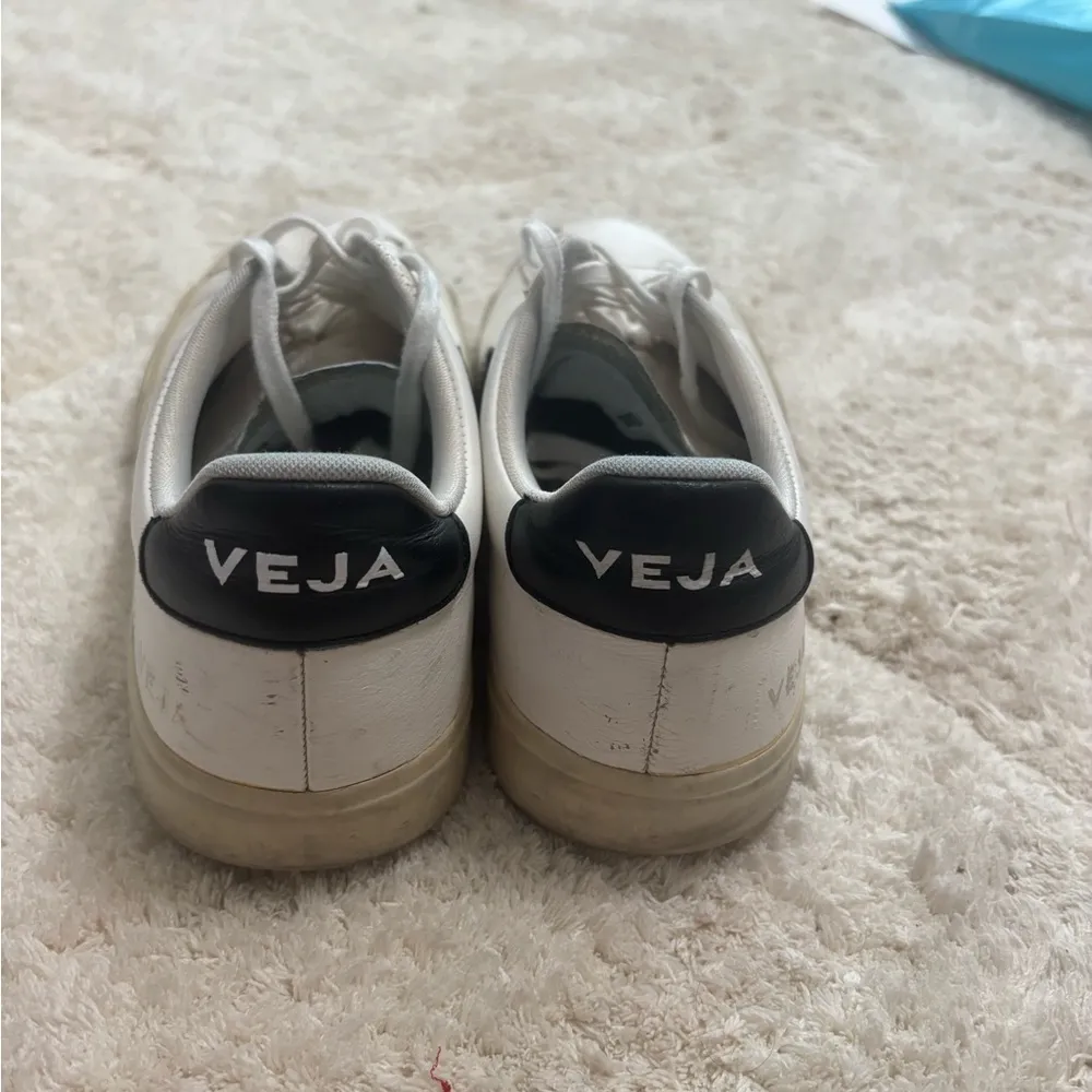 Size 10 - VEJA Esplar Leather White Black W - Image 5