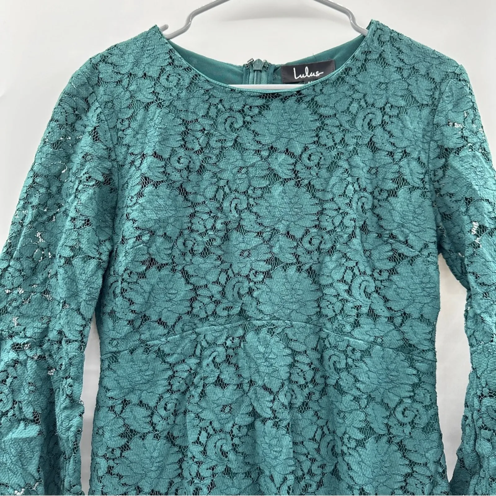 Lulus Favorite Flair‎ Green Floral Lace Flounce Bell Sleeve A-Line Mini Dress M - Image 4