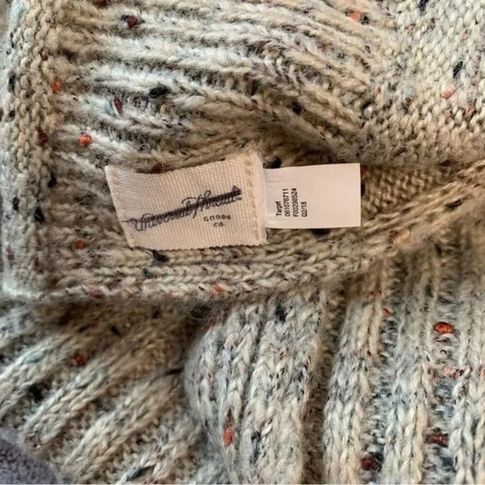 Universal Thread Womens Scarf Beige Speckled Chunky Knit Winter Cozy Ribbed Warm - Image 3