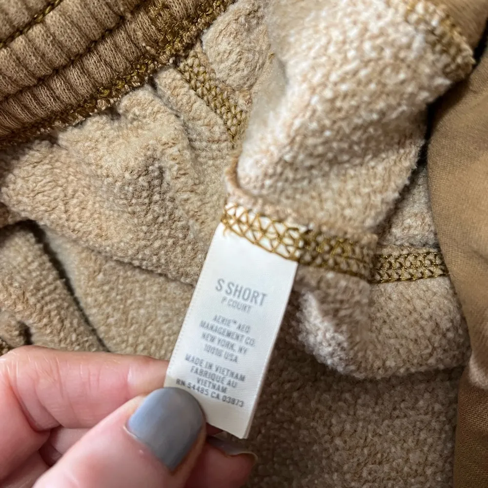 Aerie  Latte Jogger Sweatpants Women’s Size Small Short/Petite EUC - Image 5