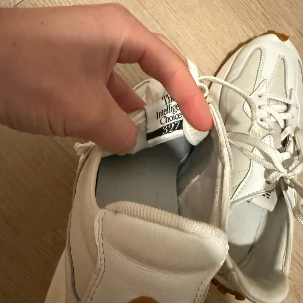 New Balance 327V1 Leather Sneaker - Image 4