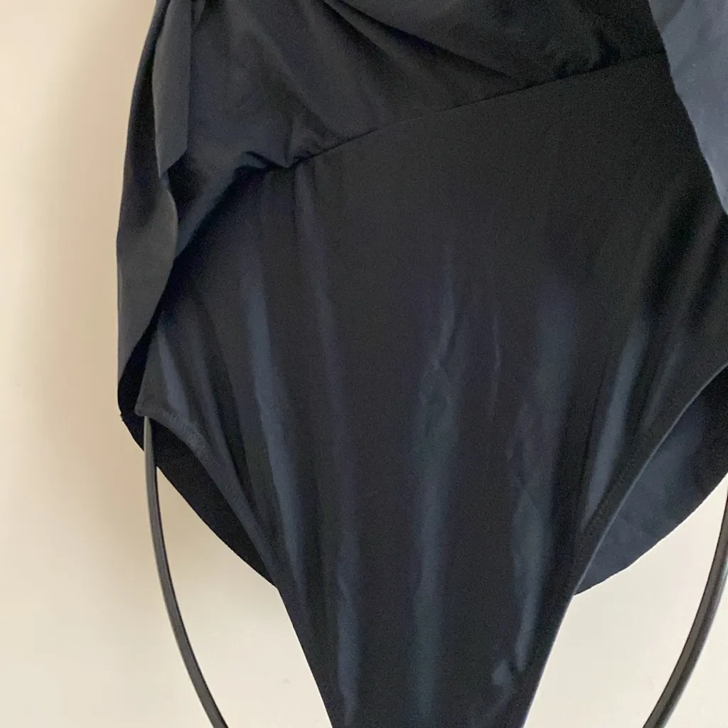 SHAPERIN Women 1pc Skirted Swimsuit Tummy Control Bathing Suit Swim Dress Medium - Image 6