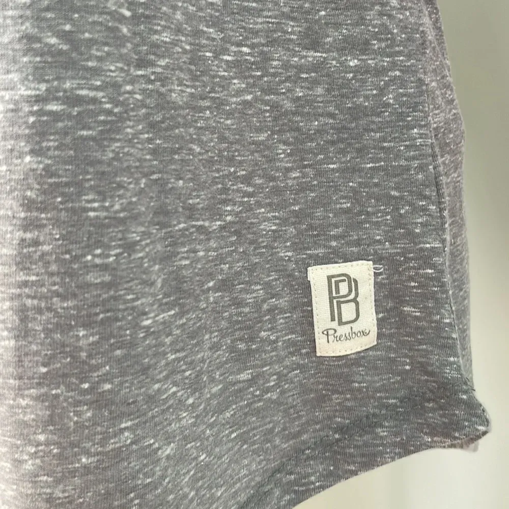 College Corner North Carolina NC State Wolfpack Baseball Tee NEW - Image 3