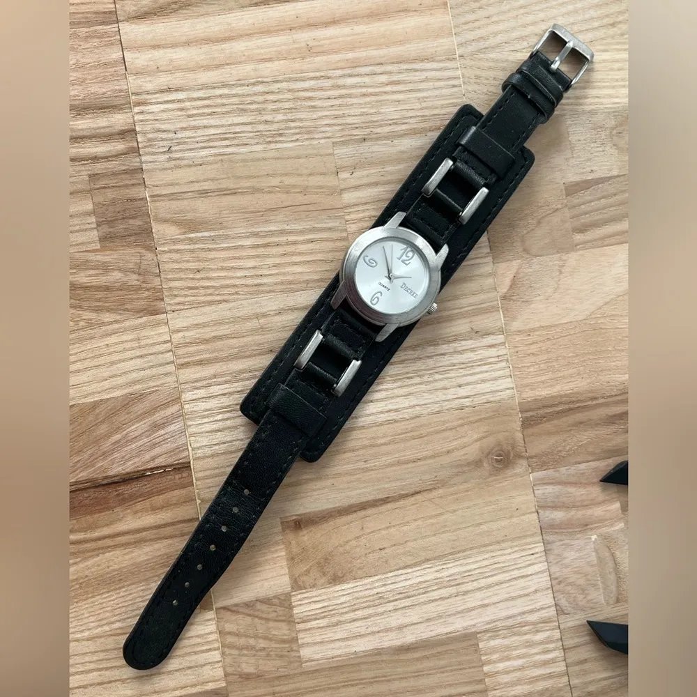 Fashion Watch  Brand - Image 4