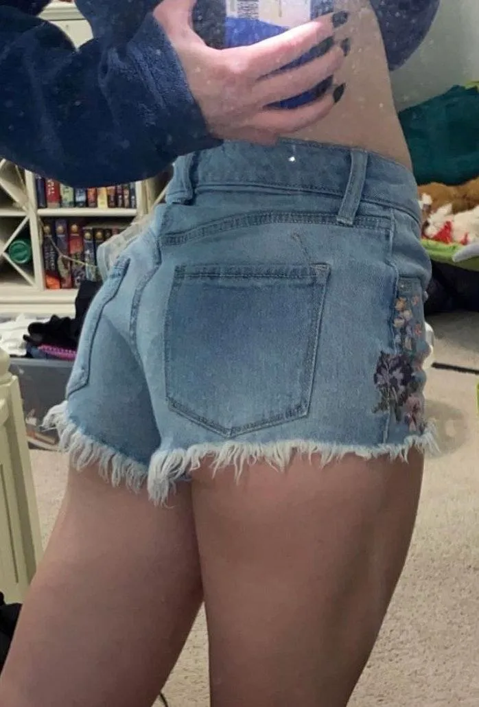 Jean Shorts - Image 2