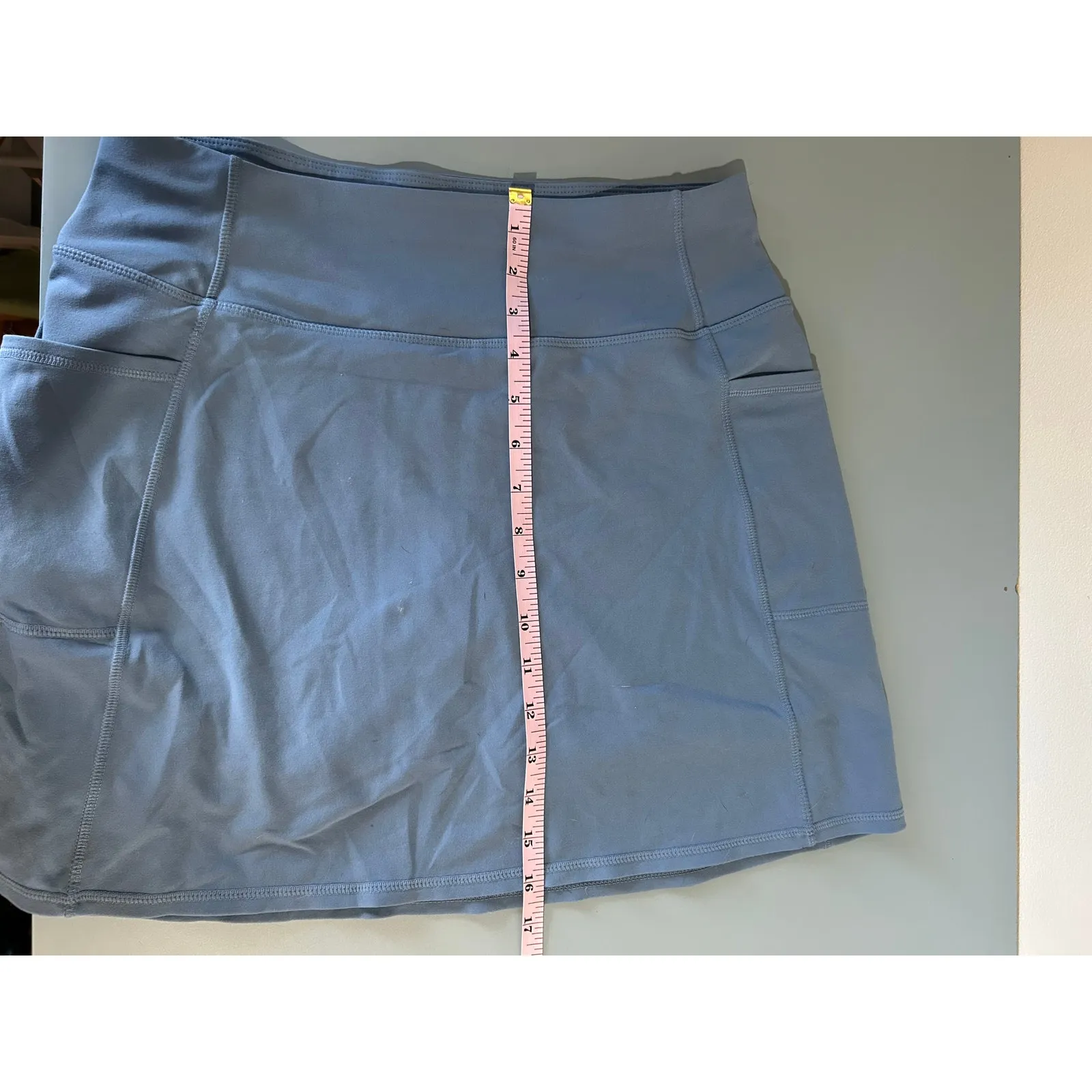 Skechers blue skirt skort size M athleisure outdoors - Image 8
