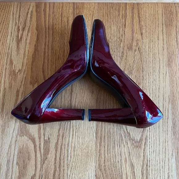 EUC Stuart Weitzman Red Pumps Women 9.5 Patent‎ Leather High Heels Burgundy Wine - Image 6