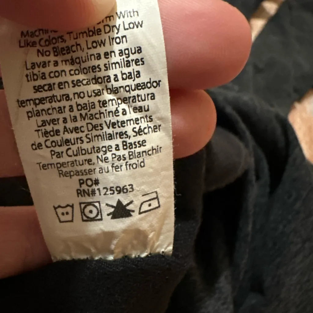 Beyond Yoga So Slashed High Waisted Midi Legging darkest night size small - Image 5