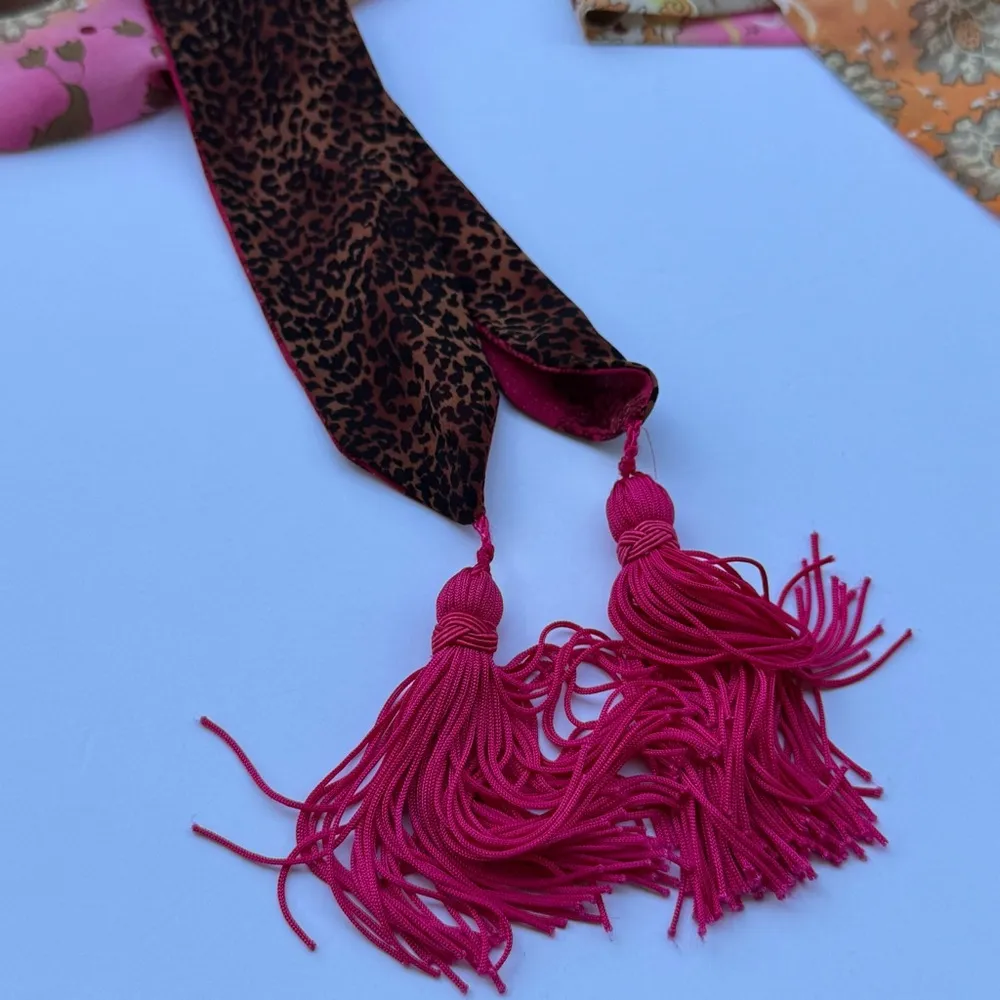 Vintage Victoria's Secret Gold Label Vintage Pink Satin Chiffon Robe.XS/S - Image 6