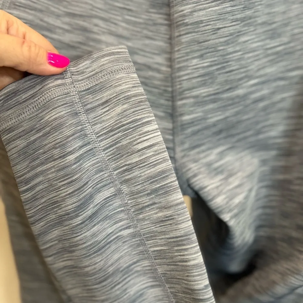 90 degrees by Reflex. Side pockets. High Waist. Inner waist pocket. EUC Gray Size L - Image 7