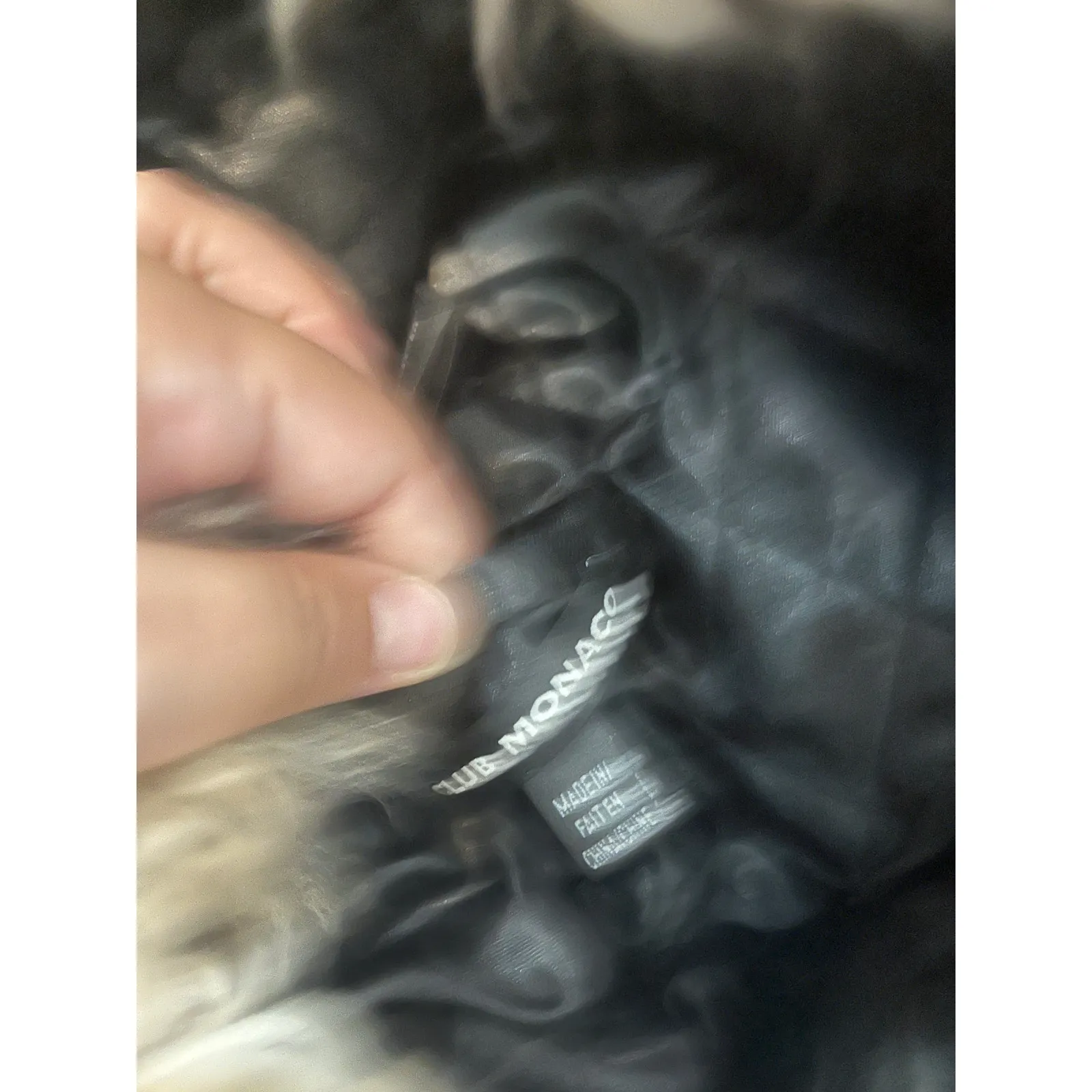 Club Monaco 100% Lamb Fur Trapper Hat Winter Insulated One Size Designer - Image 3