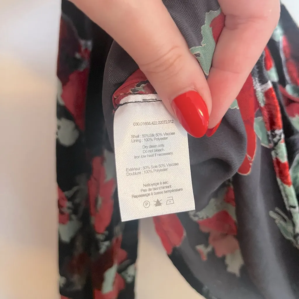 NWT RIXO Bridgette Blouse Black Size M - Image 10