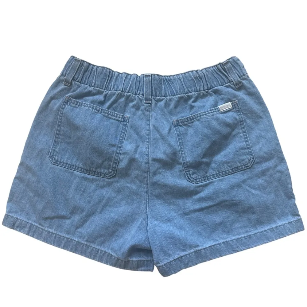 Levi’s Blue Light Wash Shorts Sz 10 High Waist Denim Casual - Image 4