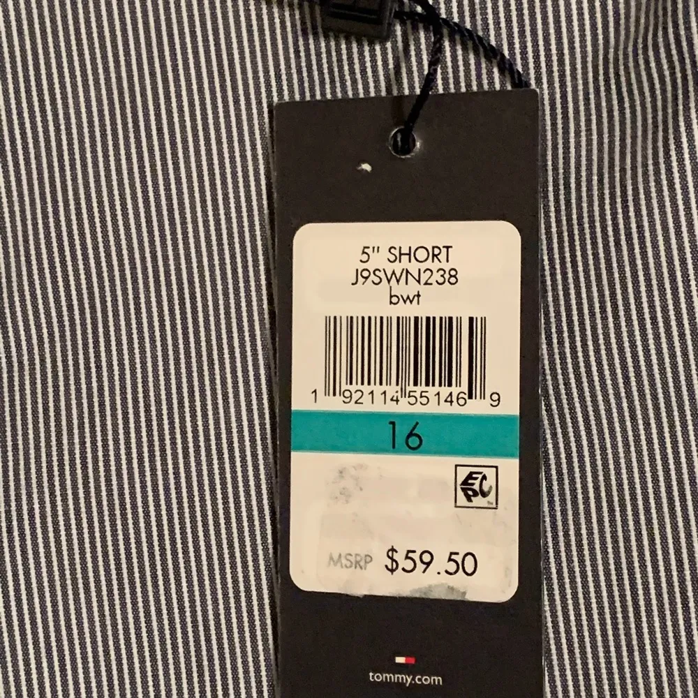 Tommy Hilfiger Shorts - Image 10