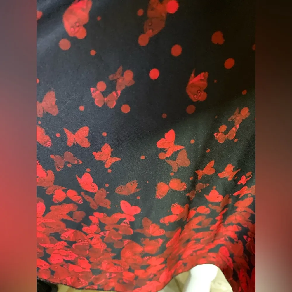 Black and Red Butterfly Skort Size 1X - Image 3