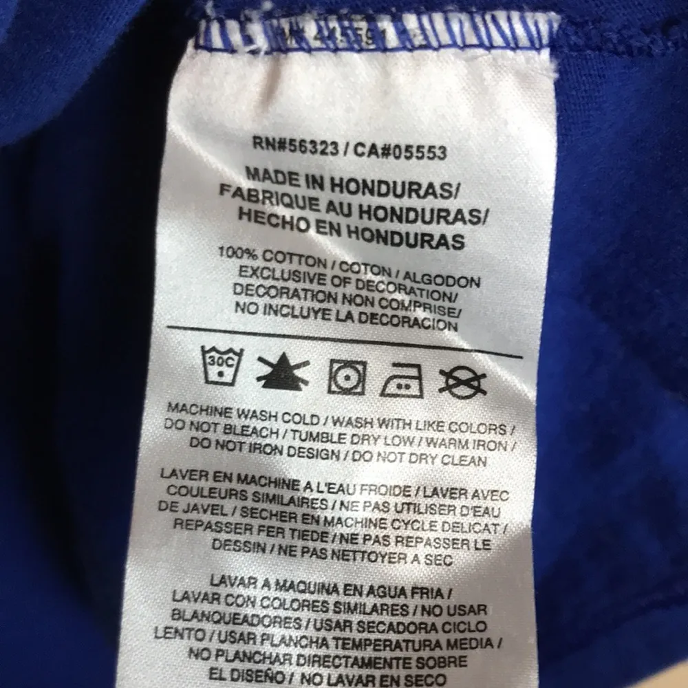 Nike Women’s Chicago Cubs 2016 World Series Graphic Athletic Cut Tee Shirt - Image 6