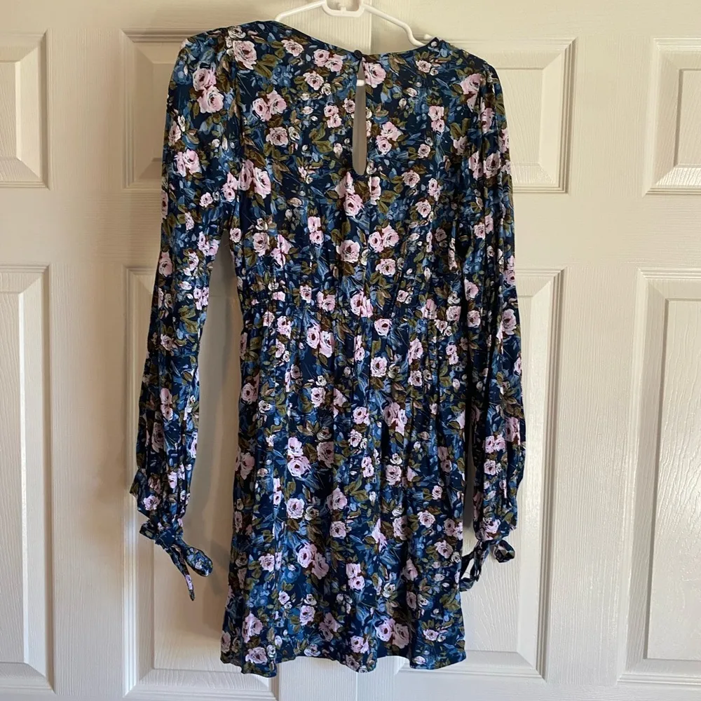 Wild Fable size medium floral granny core midi knee length long sleeve blue - Image 3
