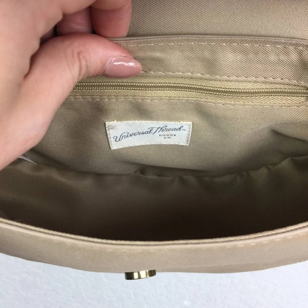 Universal Threads UNIVERSAL THREAD Tan Snakeskin Crossbody Purse - Image 7