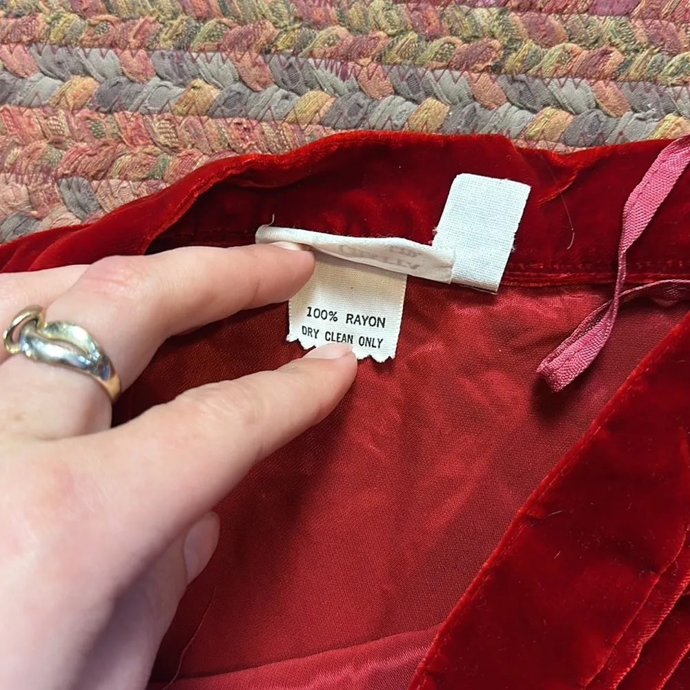 VTG RED VELVET MAXI SKIRT - Image 2