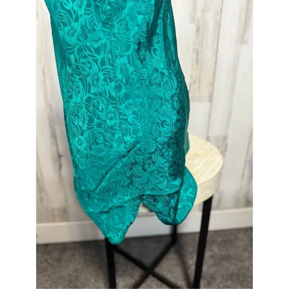 Green nightgown lingerie Size M - Image 9