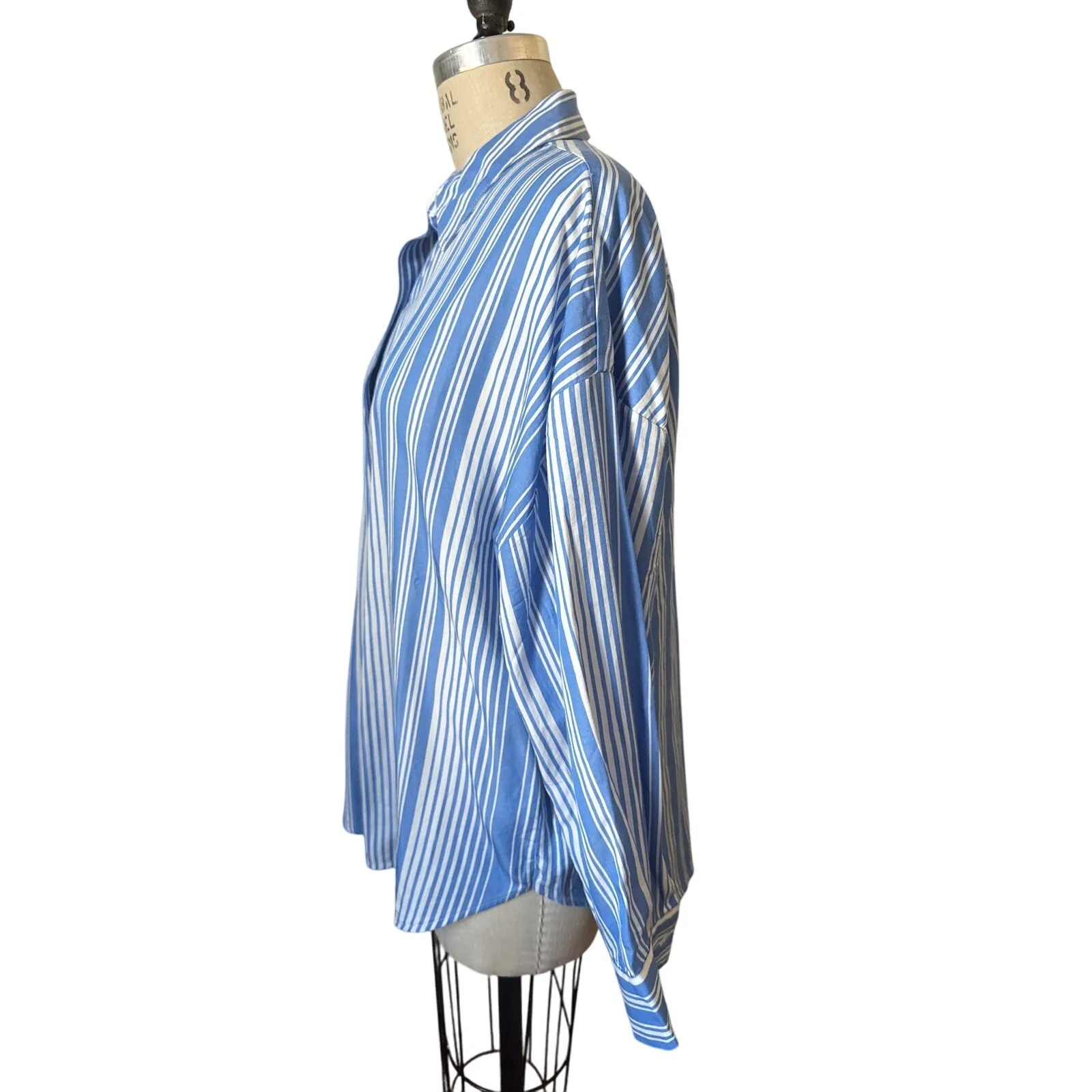 Everlane Lyocell Blue Stripe Button Down Shirt Size Large - Image 2