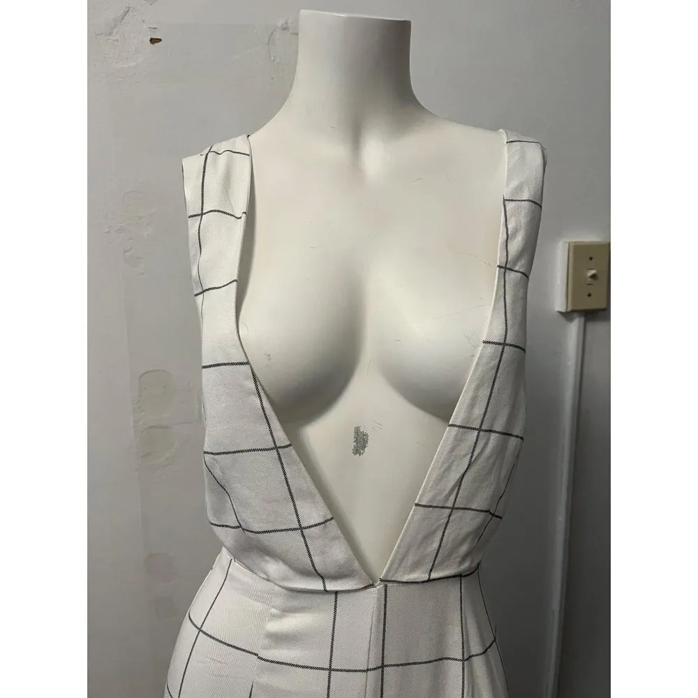 Forever 21 white jumpsuit S plunge deep neck wide avante garde wide leg new - Image 8