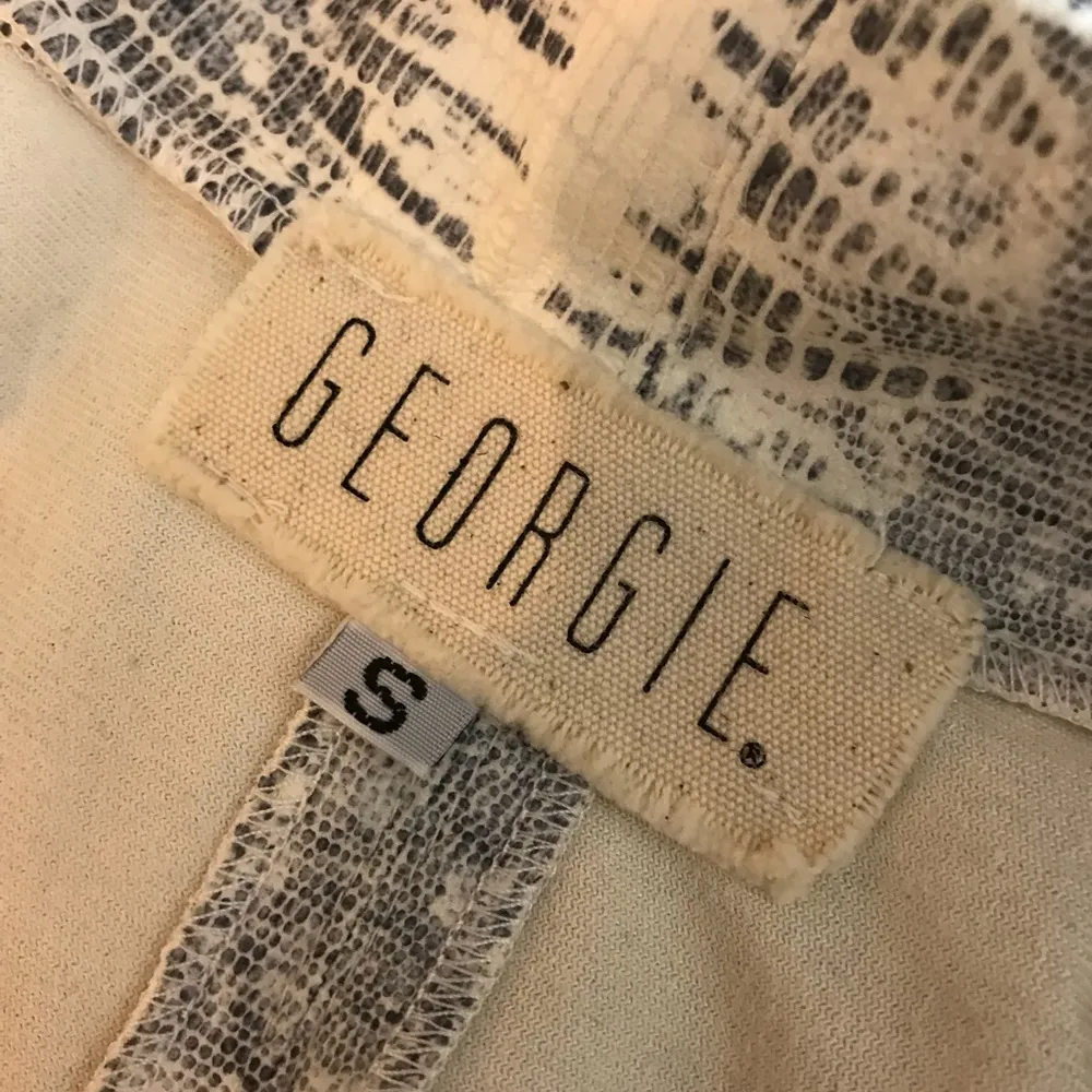 Georgie Faux Python Short Jacket Gray - Image 7